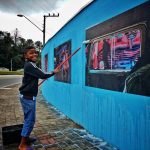 Exposição “Olhares Urbanos” é colada em muros de Balneário Camboriú