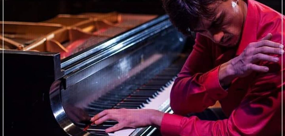 Teatro Municipal Bruno Nitz terá Pink Floyd ao Piano na quarta-feira